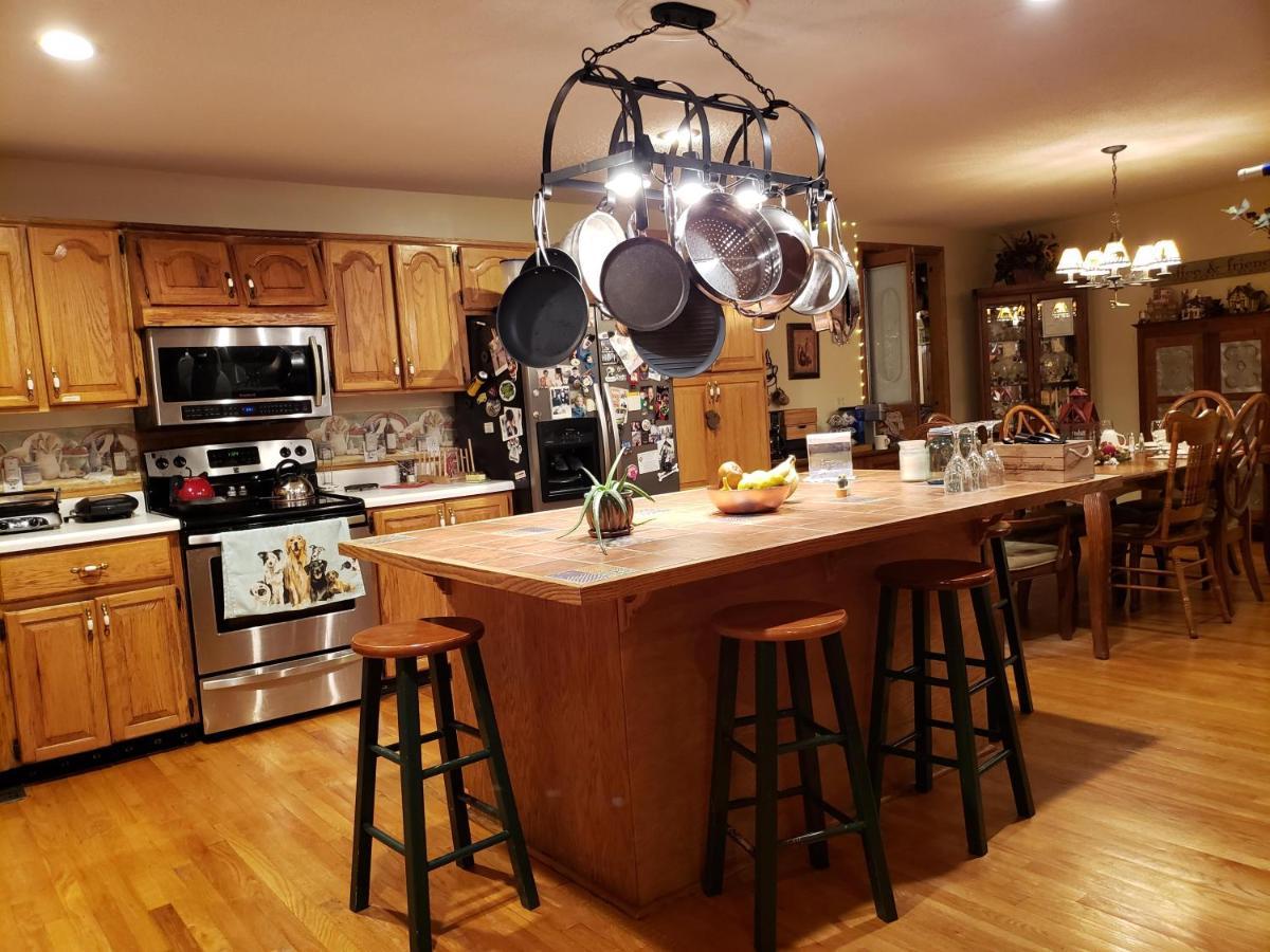 Blue Ridge Manor Bed And Breakfast Fancy Gap Esterno foto