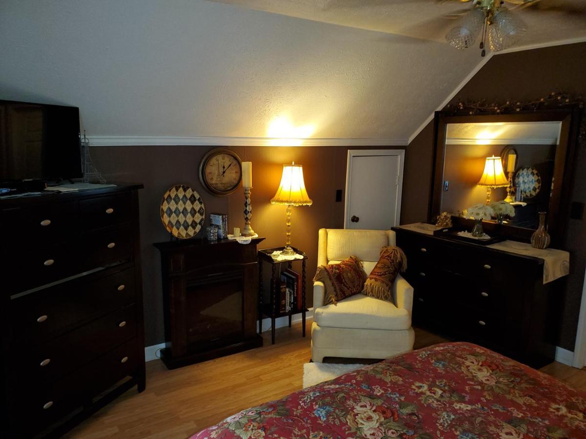 Blue Ridge Manor Bed And Breakfast Fancy Gap Esterno foto